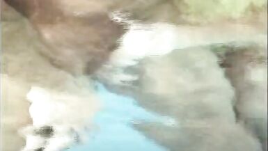 Cest ce quon pourrait faire maintenant - une nana sexy baisée dans la piscine - 2 image