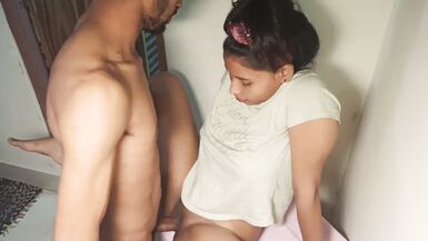 18videoz - Coppia di adolescenti caldo fare lamore sesso indiano carino bellezza caldo