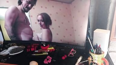 I suck a guy in front of a porn movie - 13 image
