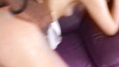 Un ragazzo nero scopa da dietro una sexy troia bianca - 12 image