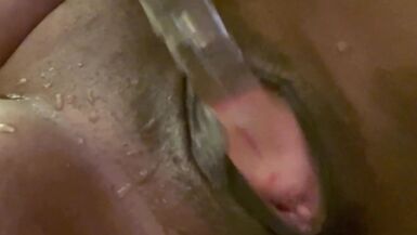 Frau Bell Dildo allein zu Hause Masturbation Squirting Anfänger - 12 image
