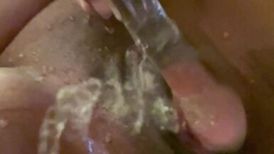 Frau Bell Dildo allein zu Hause Masturbation Squirting Anfänger - 14 image