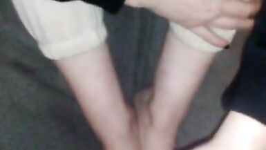 Cuming on feet of slut milf - 13 image