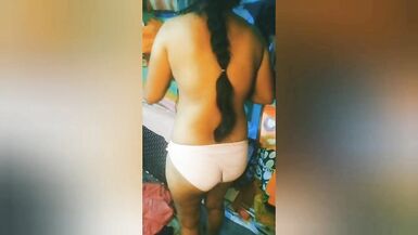 Bhabhi saugen desi lund - 14 image