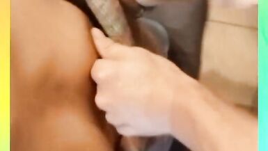 La femme perd son pari, fait une fellation à notre ami et avale du sperme. - 15 image