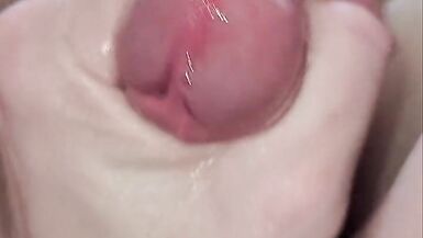 Hot handjob in bathtub..part 2 - 6 image