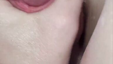Hot handjob in bathtub..part 2 - 7 image