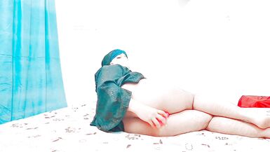 Big Boobs Niqab Muslim Teen Bbw Girl Mastrubation - 6 image