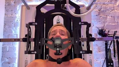 Dominatrix Mistress April - Lola à labattoir