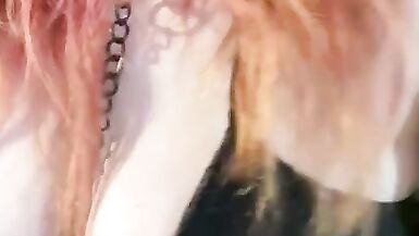 A gatinha pedrada dá prazer a si própria para um cliente - ORGASMO SIEZURE-LIKE!!! - 13 image