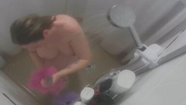 Mamma che fa la doccia telecamera nascosta - 9 image