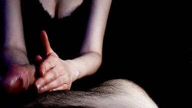 Perfect milf handjob in the dark - 2 image