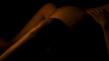Heiße sinnliche und erotische Nahaufnahme von Sex in der Nacht mit Amateur Paar - 6 image
