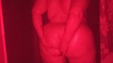 BBW Dusche Tease - 4 image