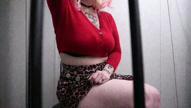 GothBunny Cosplays Maria from Silent Hill 2 - 1 image