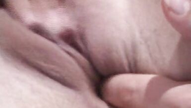 Joven milf primera vez delante de la cámara - 11 image