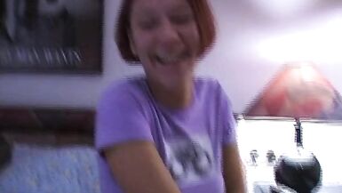 Joven milf primera vez delante de la cámara - 5 image