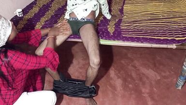 Priya Ko Sasur ne Jabardasti Sar Pakad kar Land Chusaya Fir Tobadtod Chauda - Father In Law Fuck Daughter Inl awa. - 4 image