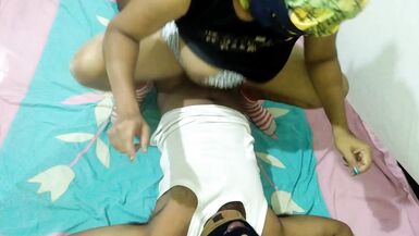 INDIAN Bhabhi XXX figa e culo scopata con il vicino in chiaro audio hindi - 11 image