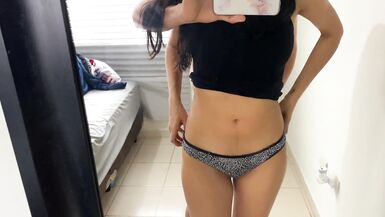 mi hermanastra me calienta y me la follo mientras estamos solos - 4 image