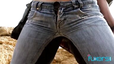 Hot sex at the beach - 2 image