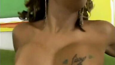 Horny babe moans as her wet cunt is banged hard after giving a blowie - 5 image