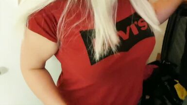 User sex condom burst pregnant?