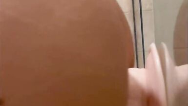 Tasty Texas plays with a dildo!!!! - 7 image