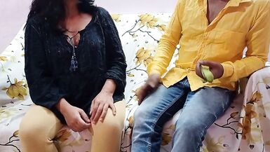 Desi Jija Sali Especial Banana Sexo Indio XXX Porno Con Claro Hindi Audio - 3 image