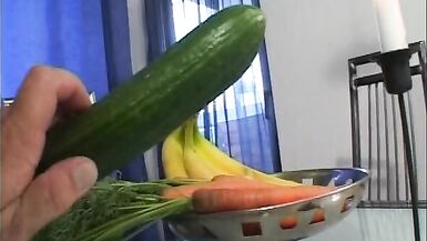 Hausbesuch bei Blonder Tina