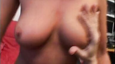 MIt Ihren steifen nippel reitet sie meinen Schwanz die MIlf - 9 image