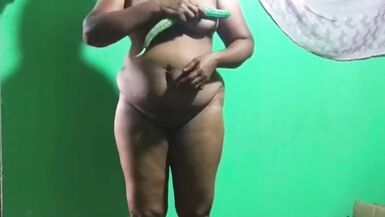Desi Mature Milf Showing Big Boobs And Ass - 6 image