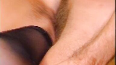 Junge Milf lutscht bis das Sperma kommt - 13 image