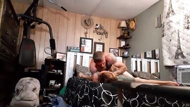 My boyfriend is away at work and my ex is giving me some toe curling orgasms - 8 image