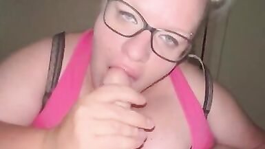 Fat ass bbw roommate gets leggings ripped and rides cock - 3 image