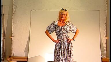 MIlf im hohen alter noch beim Sex Casting - 1 image