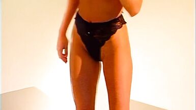 MIlf im hohen alter noch beim Sex Casting - 13 image