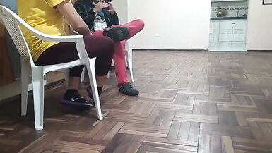 Consegui foder a melhor amiga da minha mulher na cama dela, a minha mulher gosta de ver como é que eu fodo outras mulheres, ela fica sempre louca - 2 image
