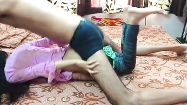 Real desi novia novio anal y hardcore follar culo lamiendo en hindi DESISLIMGIRL - 4 image