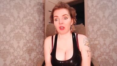 Russain milf Annette - 2 image