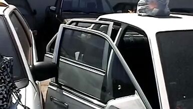 Brunette MILF sucks and fucks inexperienceder stud in a living room