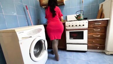 Homemade anal sex with a MILF in her big and tight ass - 3 image