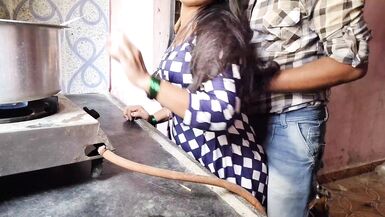 The brother-in-law took the native sister-in-law in the kitchen - 3 image