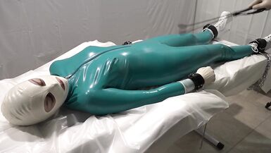 An amateur bothers a dominatrix, cum ower neck, life bug - 6 image