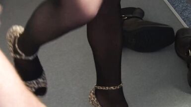 Stepmom gets fucked in the kitchen - 4 image