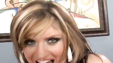 Tyla Wynn Can't Get Enough Semen - 2 image