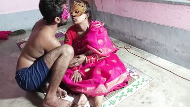 Desi Fuck My Newley Married When Her Husband Resting On Her Honeymoon - 2 image