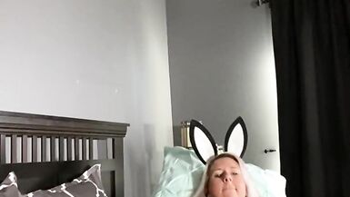 Amateur Slut wife fucking pussy with toy - 13 image