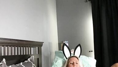 Amateur Slut wife fucking pussy with toy - 14 image