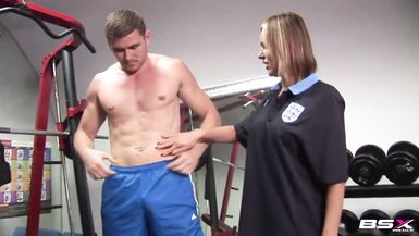 Gym Girl Get's Fucked By Gym Lad